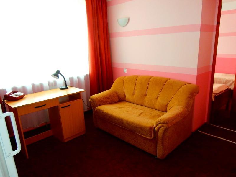Hotel Muhavets Pruzhany Exterior photo